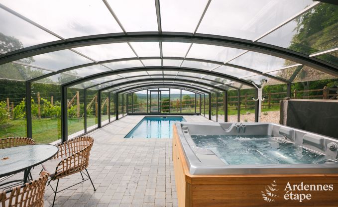 Unvergesslicher Aufenthalt in Villers-en-Fagne: Ferienhaus mit Sauna, Jacuzzi und atemberaubender Aussicht in den Ardennen.