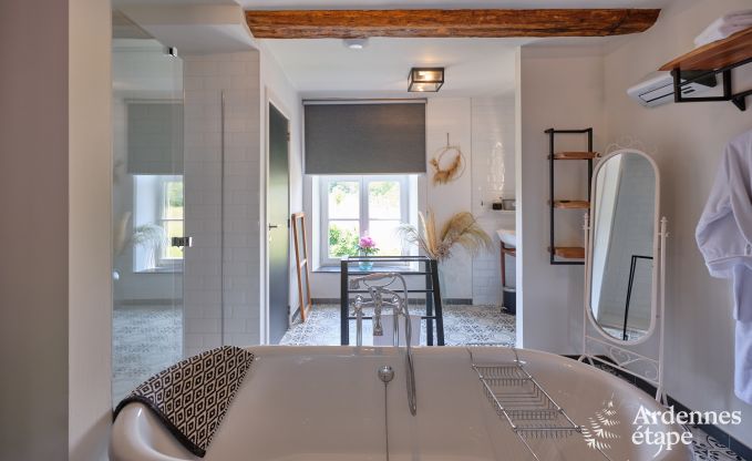 Komfortables Ferienhaus f�r 10 Personen in Villers-en-Fagne mit Sauna und Holzofen