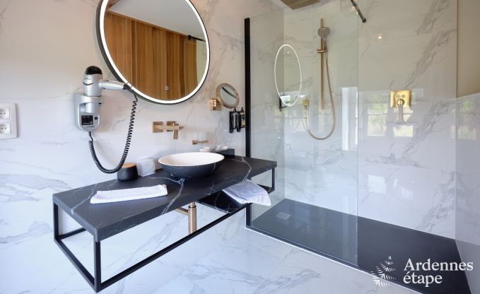 Komfortables Ferienhaus f�r 10 Personen in Villers-en-Fagne mit Sauna und Holzofen