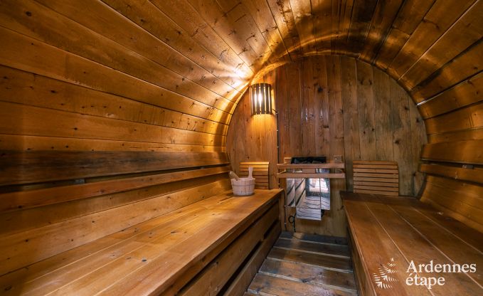 Unvergesslicher Aufenthalt in Viroinval: Komfortables Chalet in den Ardennen f�r 4 Personen mit Sauna und nordischem Bad
