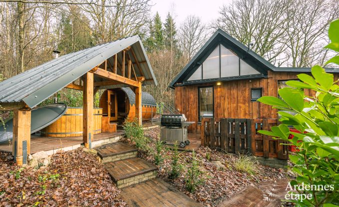 Unvergesslicher Aufenthalt in Viroinval: Komfortables Chalet in den Ardennen f�r 4 Personen mit Sauna und nordischem Bad