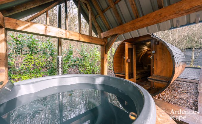 Unvergesslicher Aufenthalt in Viroinval: Komfortables Chalet in den Ardennen f�r 4 Personen mit Sauna und nordischem Bad