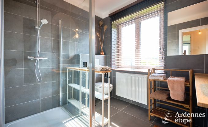 Ferienhaus fr 6 Personen in Virton mit 3 Schlafzimmern, Sauna, Holzofen, Auenpool und Privatterrasse