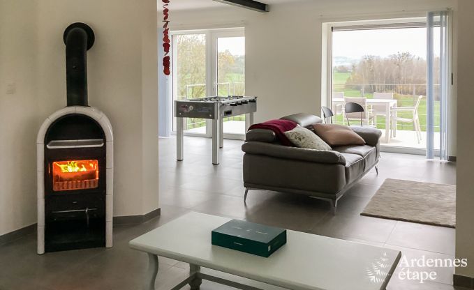 Ferienhaus fr 6 Personen in Virton mit 3 Schlafzimmern, Sauna, Holzofen, Auenpool und Privatterrasse