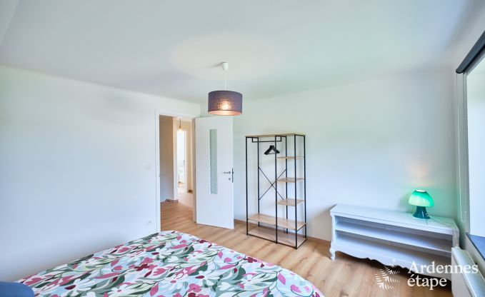Ferienhaus fr 6 Personen in Virton mit 3 Schlafzimmern, Sauna, Holzofen, Auenpool und Privatterrasse