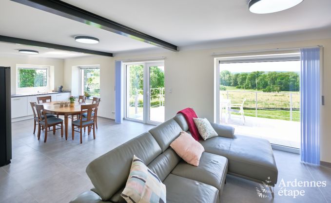 Ferienhaus fr 6 Personen in Virton mit 3 Schlafzimmern, Sauna, Holzofen, Auenpool und Privatterrasse