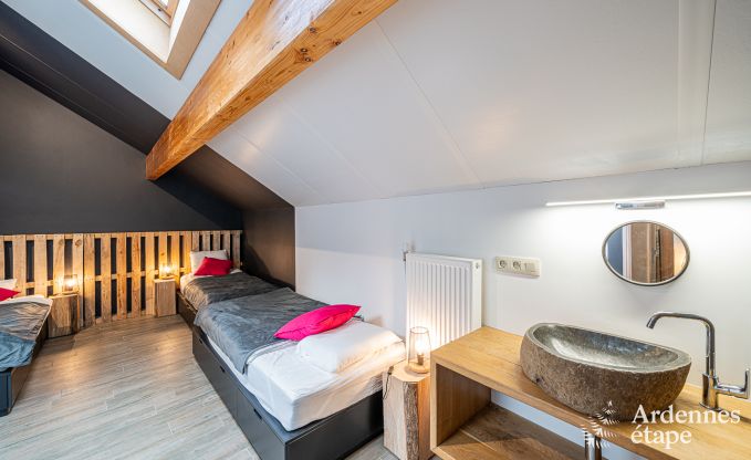 Wundersch�nes Ferienhaus in Virton, Ardennen