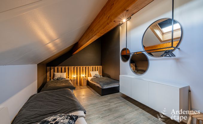 Wundersch�nes Ferienhaus in Virton, Ardennen