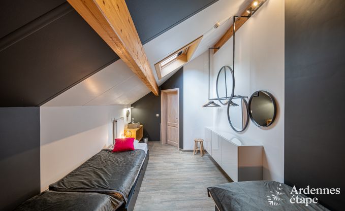 Wundersch�nes Ferienhaus in Virton, Ardennen
