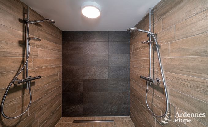 Wundersch�nes Ferienhaus in Virton, Ardennen