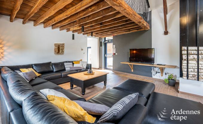 Wundersch�nes Ferienhaus in Virton, Ardennen