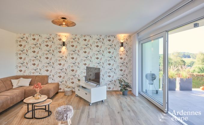 Ferienhaus mit privatem Garten, Terrasse und 2 Schlafzimmern in Ethe - Virton, Ardennen