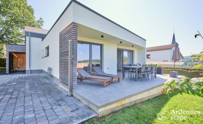 Ferienhaus mit privatem Garten, Terrasse und 2 Schlafzimmern in Ethe - Virton, Ardennen