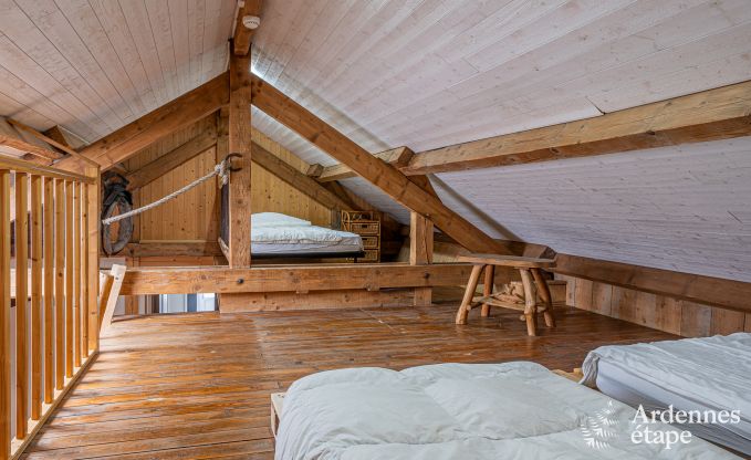 Familienferienhaus mit Sauna in Vresse-Sur-Semois, Ardennen