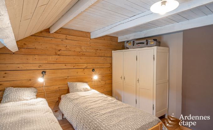 Familienferienhaus mit Sauna in Vresse-Sur-Semois, Ardennen