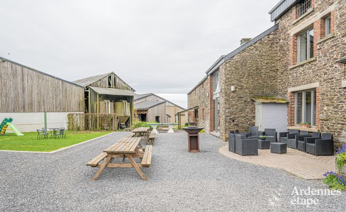Familienferienhaus mit Sauna in Vresse-Sur-Semois, Ardennen