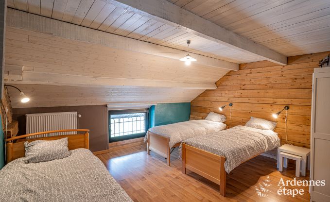 Familienferienhaus mit Sauna in Vresse-Sur-Semois, Ardennen