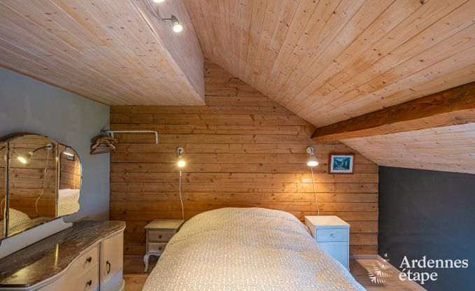 Familienferienhaus mit Sauna in Vresse-Sur-Semois, Ardennen