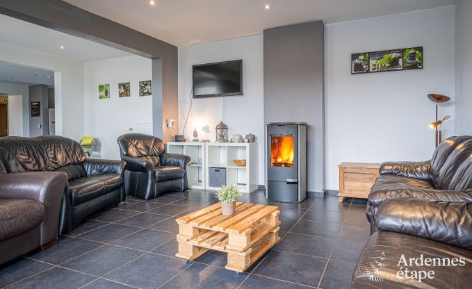 Familienferienhaus mit Sauna in Vresse-Sur-Semois, Ardennen