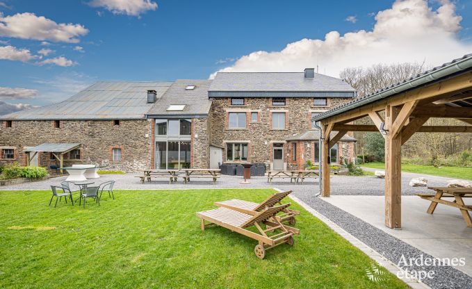 Familienferienhaus mit Sauna in Vresse-Sur-Semois, Ardennen