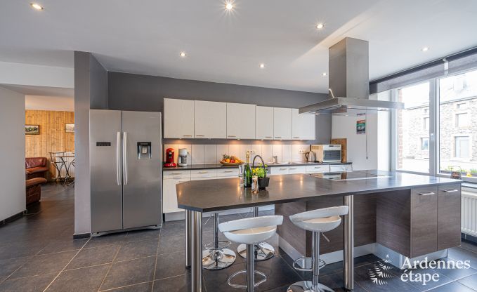 Familienferienhaus mit Sauna in Vresse-Sur-Semois, Ardennen