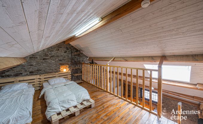 Familienferienhaus mit Sauna in Vresse-Sur-Semois, Ardennen