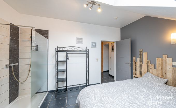 Familienferienhaus mit Sauna in Vresse-Sur-Semois, Ardennen