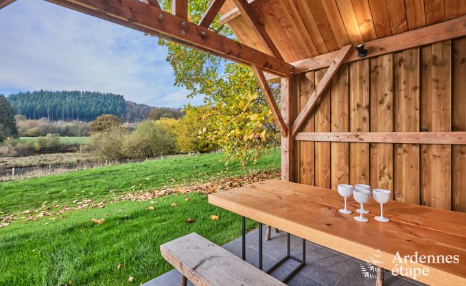 Zauberhafter Aufenthalt in den Ardennen: Schloss in Vresse-sur-Semois mit Pool, 8 Schlafzimmer fr 15 Personen