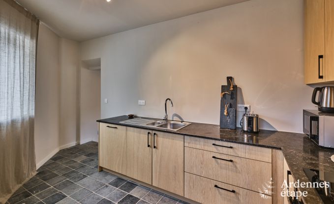 Luxus-Landhaus in Vresse-sur-Semois fr 19 Personen mit Schwimmbad und atemberaubender Aussicht