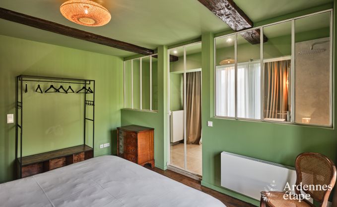 Luxus-Landhaus in Vresse-sur-Semois fr 19 Personen mit Schwimmbad und atemberaubender Aussicht