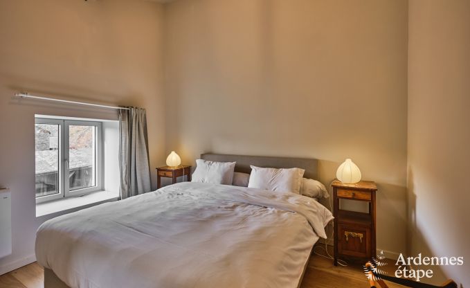 Luxus-Landhaus in Vresse-sur-Semois fr 19 Personen mit Schwimmbad und atemberaubender Aussicht