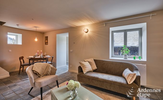 Luxus-Landhaus in Vresse-sur-Semois fr 19 Personen mit Schwimmbad und atemberaubender Aussicht