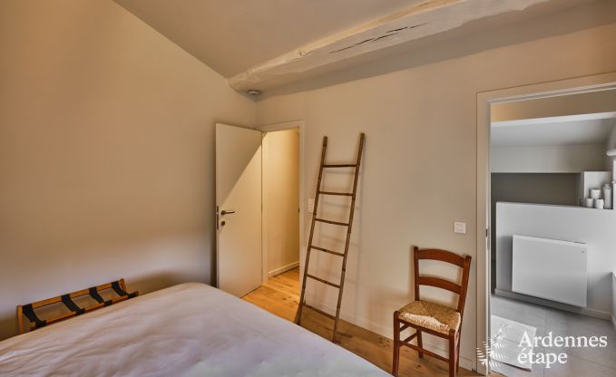 Luxus-Landhaus in Vresse-sur-Semois fr 19 Personen mit Schwimmbad und atemberaubender Aussicht