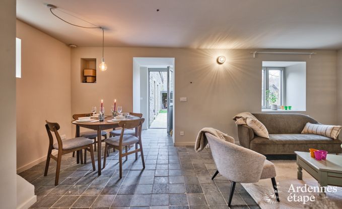 Luxus-Landhaus in Vresse-sur-Semois fr 19 Personen mit Schwimmbad und atemberaubender Aussicht