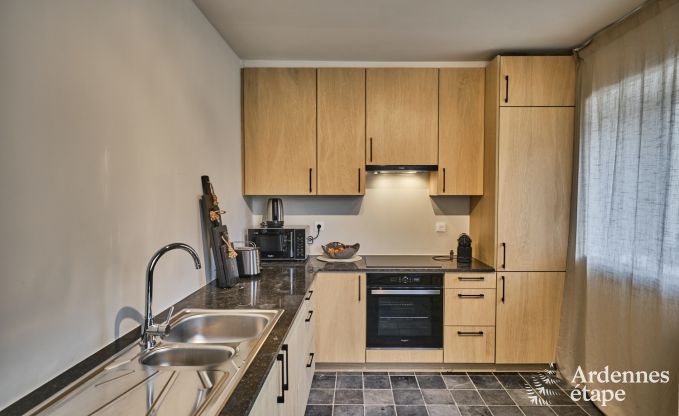 Luxus-Landhaus in Vresse-sur-Semois fr 19 Personen mit Schwimmbad und atemberaubender Aussicht