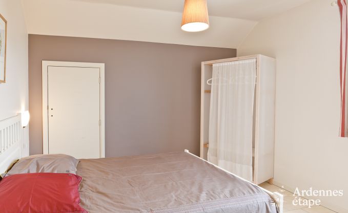 Ger�umiges Ferienhaus mit Privatgarten in Waimes f�r 15 Personen