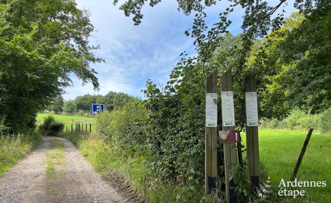 Ger�umiges Ferienhaus mit Privatgarten in Waimes f�r 15 Personen