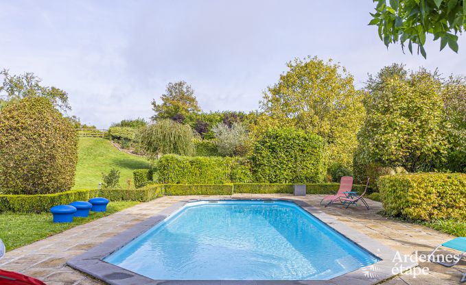 Ferienhaus in Walcourt, Ardennen, 6 Personen, 3 Schlafzimmer, Au�enpool, Gemeinschaftsgarten, moderne Ausstattung