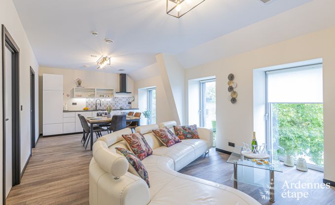 Ferienhaus in Walcourt, Ardennen, 6 Personen, 3 Schlafzimmer, Au�enpool, Gemeinschaftsgarten, moderne Ausstattung