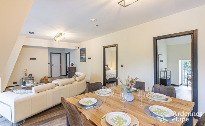 Ferienhaus in Walcourt, Ardennen, 6 Personen, 3 Schlafzimmer, Au�enpool, Gemeinschaftsgarten, moderne Ausstattung