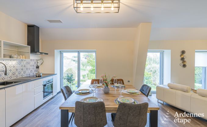 Ferienhaus in Walcourt, Ardennen, 6 Personen, 3 Schlafzimmer, Au�enpool, Gemeinschaftsgarten, moderne Ausstattung