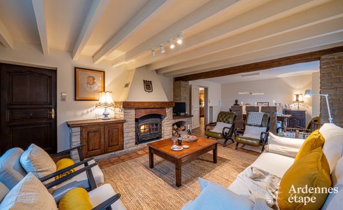 Ferienhaus in Williers mit 4 Schlafzimmern, 4 Badezimmern, privatem Garten, Terrasse und Grill