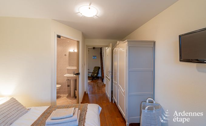 Ferienhaus in Williers mit 4 Schlafzimmern, 4 Badezimmern, privatem Garten, Terrasse und Grill