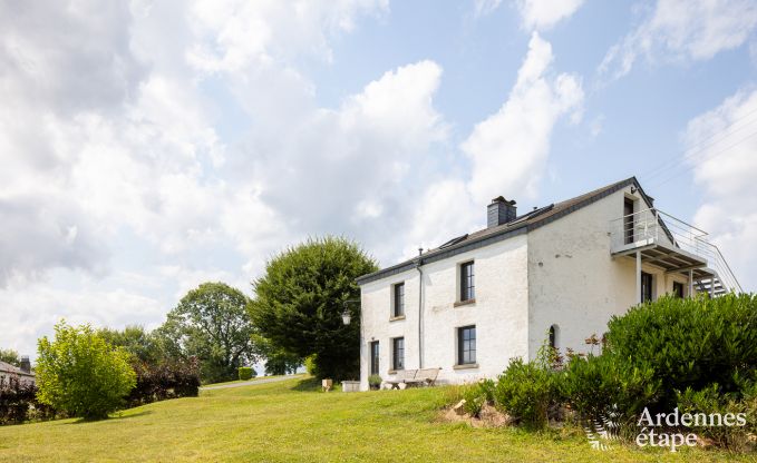 Ferienhaus in Williers mit 4 Schlafzimmern, 4 Badezimmern, privatem Garten, Terrasse und Grill