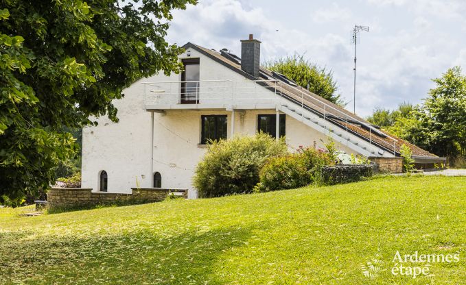 Gem�tliches Ferienhaus in Williers f�r 6 Personen mit Garten, Terrasse und herrlichem Ausblick in den Ardennen