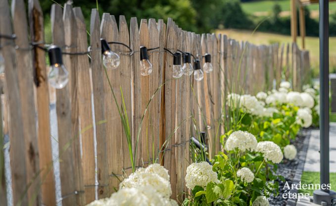 Ger�umiger Bauernhof aus dem 18. Jahrhundert in Wiltz f�r 18 Personen mit 7 Schlafzimmern, Whirlpool und Privatgarten