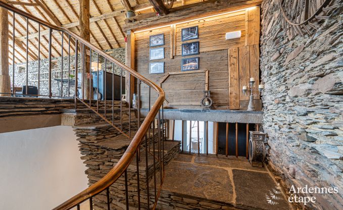 Ger�umiger Bauernhof aus dem 18. Jahrhundert in Wiltz f�r 18 Personen mit 7 Schlafzimmern, Whirlpool und Privatgarten