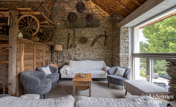 Ger�umiger Bauernhof aus dem 18. Jahrhundert in Wiltz f�r 18 Personen mit 7 Schlafzimmern, Whirlpool und Privatgarten