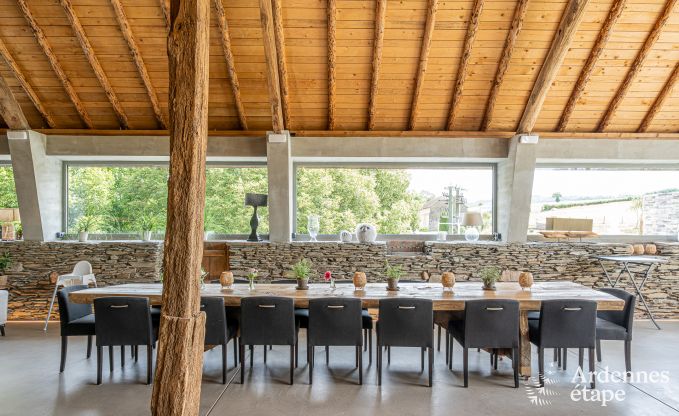 Ger�umiger Bauernhof aus dem 18. Jahrhundert in Wiltz f�r 18 Personen mit 7 Schlafzimmern, Whirlpool und Privatgarten