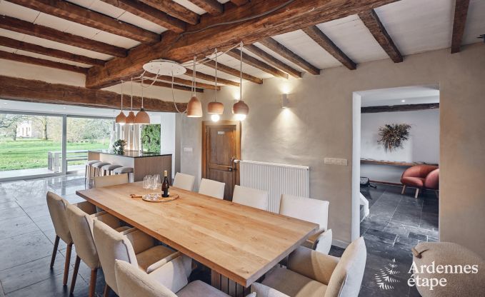 Charmantes Dorfhaus fr 10 Personen in Yvoir: Whirlpool, Kamin, groer privater Garten